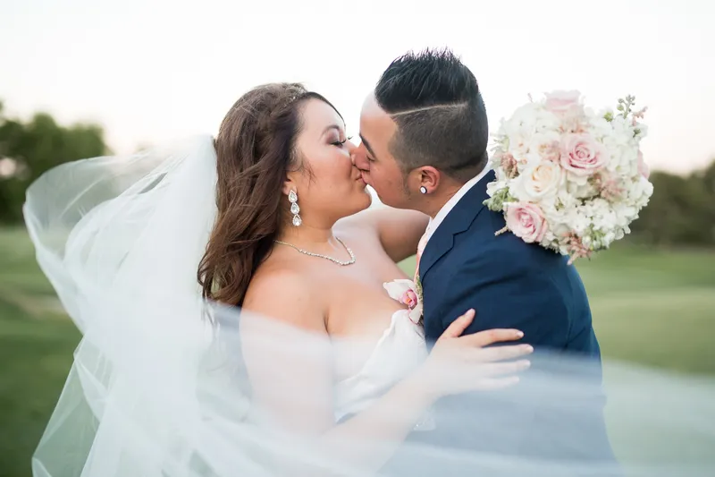 Las Vegas wedding and engagement photography by McKenzie Stewart, portfolio photo 124