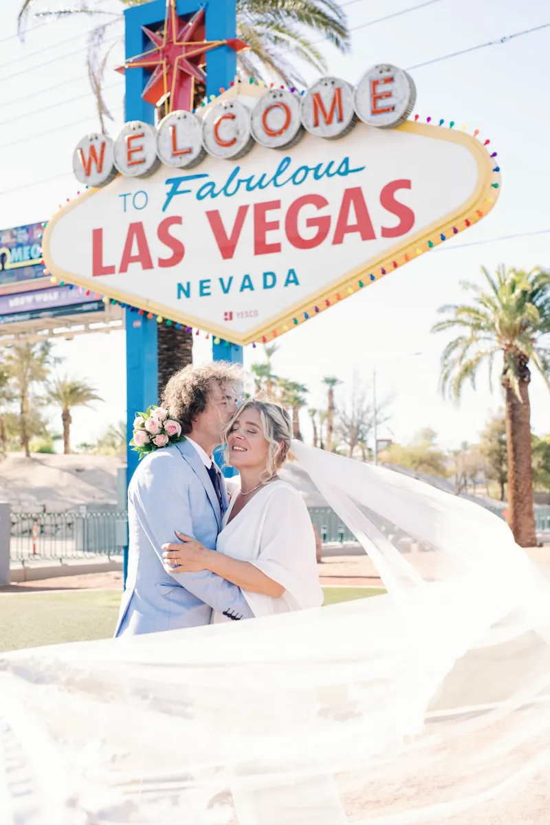 Las Vegas wedding and engagement photography by McKenzie Stewart, portfolio photo 300