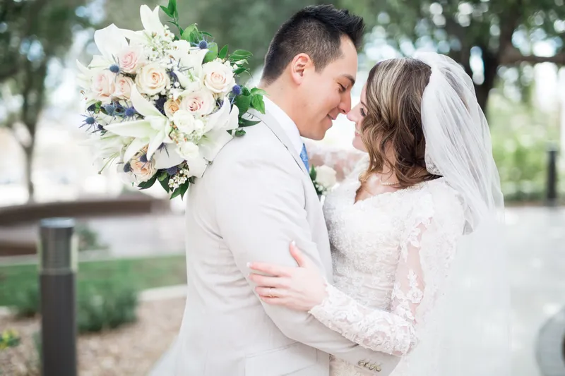 Las Vegas wedding and engagement photography by McKenzie Stewart, portfolio photo 26