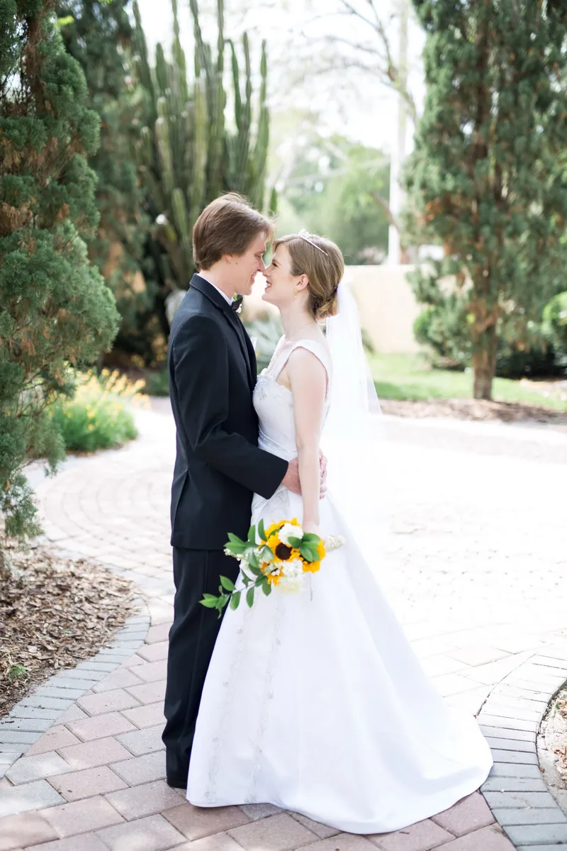 Las Vegas wedding and engagement photography by McKenzie Stewart, portfolio photo 16
